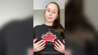 Just-wingit (Hailey aka Wing) OnlyFans Leaks College Student Exploring her Sexuality 206