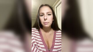 Just-wingit (Hailey aka Wing) OnlyFans Leaks HIGHLIGHT College Student Exploring her Sexuality 3