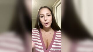 Just-wingit (Hailey aka Wing) OnlyFans Leaks HIGHLIGHT College Student Exploring her Sexuality 3