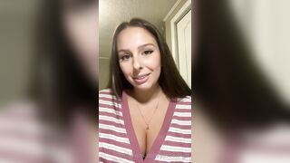 Just-wingit (Hailey aka Wing) OnlyFans Leaks HIGHLIGHT College Student Exploring her Sexuality 3