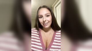 Just-wingit (Hailey aka Wing) OnlyFans Leaks HIGHLIGHT College Student Exploring her Sexuality 3