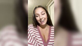 Just-wingit (Hailey aka Wing) OnlyFans Leaks HIGHLIGHT College Student Exploring her Sexuality 3