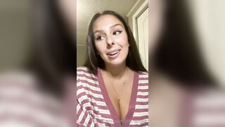 Just-wingit (Hailey aka Wing) OnlyFans Leaks HIGHLIGHT College Student Exploring her Sexuality 3