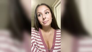 Just-wingit (Hailey aka Wing) OnlyFans Leaks HIGHLIGHT College Student Exploring her Sexuality 3