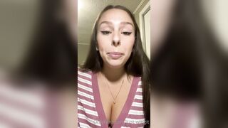 Just-wingit (Hailey aka Wing) OnlyFans Leaks HIGHLIGHT College Student Exploring her Sexuality 7