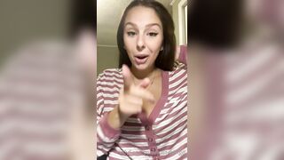 Just-wingit (Hailey aka Wing) OnlyFans Leaks HIGHLIGHT College Student Exploring her Sexuality 6