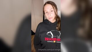 Just-wingit (Hailey aka Wing) OnlyFans Leaks College Student Exploring her Sexuality 11