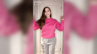 Just-wingit (Hailey aka Wing) OnlyFans Leaks College Student Exploring her Sexuality 176