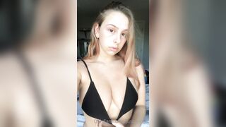Just-wingit (Hailey aka Wing) OnlyFans Leaks College Student Exploring her Sexuality 123