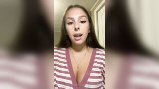 Just-wingit (Hailey aka Wing) OnlyFans Leaks HIGHLIGHT College Student Exploring her Sexuality 9
