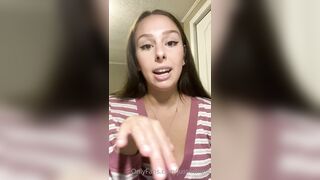 Just-wingit (Hailey aka Wing) OnlyFans Leaks HIGHLIGHT College Student Exploring her Sexuality 9