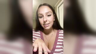 Just-wingit (Hailey aka Wing) OnlyFans Leaks HIGHLIGHT College Student Exploring her Sexuality 9