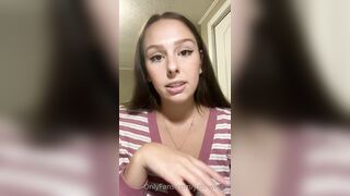 Just-wingit (Hailey aka Wing) OnlyFans Leaks HIGHLIGHT College Student Exploring her Sexuality 9