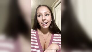 Just-wingit (Hailey aka Wing) OnlyFans Leaks HIGHLIGHT College Student Exploring her Sexuality 4