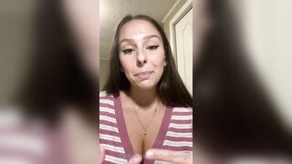 Just-wingit (Hailey aka Wing) OnlyFans Leaks HIGHLIGHT College Student Exploring her Sexuality 4