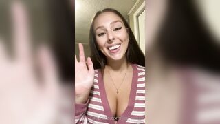 Just-wingit (Hailey aka Wing) OnlyFans Leaks HIGHLIGHT College Student Exploring her Sexuality 5