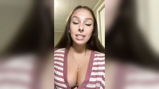 Just-wingit (Hailey aka Wing) OnlyFans Leaks HIGHLIGHT College Student Exploring her Sexuality 5