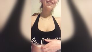 Just-wingit (Hailey aka Wing) OnlyFans Leaks College Student Exploring her Sexuality 128