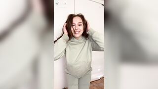 Just-wingit (Hailey aka Wing) OnlyFans Leaks College Student Exploring her Sexuality 169