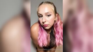 Just-wingit (Hailey aka Wing) OnlyFans Leaks College Student Exploring her Sexuality 70