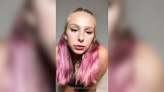 Just-wingit (Hailey aka Wing) OnlyFans Leaks College Student Exploring her Sexuality 70