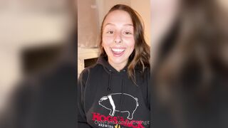 Just-wingit (Hailey aka Wing) OnlyFans Leaks College Student Exploring her Sexuality 12