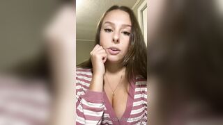 Just-wingit (Hailey aka Wing) OnlyFans Leaks HIGHLIGHT College Student Exploring her Sexuality 10