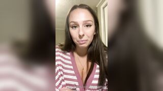 Just-wingit (Hailey aka Wing) OnlyFans Leaks HIGHLIGHT College Student Exploring her Sexuality 10