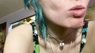 Lostpizzaslicez (Kay) OnlyFans Suicide Girl is a Cat Mom and a Psych Major 21