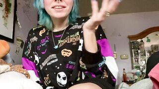 Lostpizzaslicez (Kay) OnlyFans Suicide Girl is a Cat Mom and a Psych Major 31