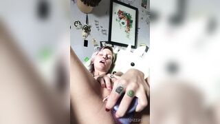 Lostpizzaslicez (Kay) OnlyFans Suicide Girl is a Cat Mom and a Psych Major 108