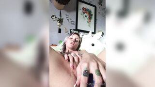 Lostpizzaslicez (Kay) OnlyFans Suicide Girl is a Cat Mom and a Psych Major 108