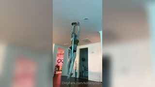 Kiittenymph (Lex) OnlyFans Leaks Big Tiddy Waifu + Butt Stuffer 196