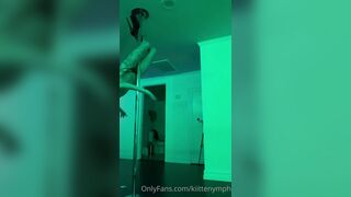 Kiittenymph (Lex) OnlyFans Leaks Big Tiddy Waifu + Butt Stuffer 206