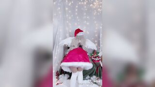 Amaimaiofficial (Mai) OnlyFans Leaks Smol Erotic Cosplayers with Big Perv 44