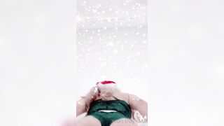 Amaimaiofficial (Mai) OnlyFans Leaks Smol Erotic Cosplayers with Big Perv 2