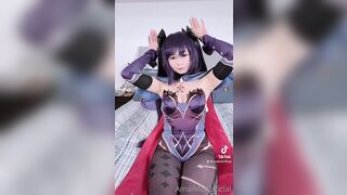 Amaimaiofficial (Mai) OnlyFans Leaks Smol Erotic Cosplayers with Big Perv 360