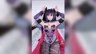 Amaimaiofficial (Mai) OnlyFans Leaks Smol Erotic Cosplayers with Big Perv 360