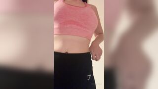 Charlieerose3 (Ex British Cop) OnlyFans Leaks turned into MILF 580