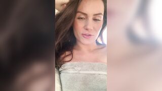 Charlieerose3 (Ex British Cop) OnlyFans Leaks turned into MILF 384