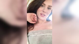 Charlieerose3 (Ex British Cop) OnlyFans Leaks turned into MILF 384