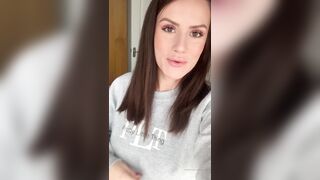 Charlieerose3 (Ex British Cop) OnlyFans Leaks turned into MILF 527