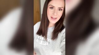 Charlieerose3 (Ex British Cop) OnlyFans Leaks turned into MILF 527