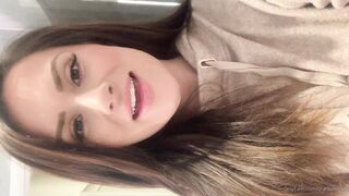 Charlieerose3 (Ex British Cop) OnlyFans Leaks turned into MILF 426