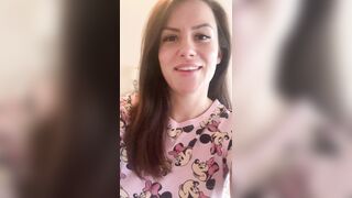 Charlieerose3 (Ex British Cop) OnlyFans Leaks turned into MILF 511