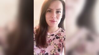 Charlieerose3 (Ex British Cop) OnlyFans Leaks turned into MILF 511