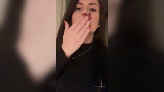 Charlieerose3 (Ex British Cop) OnlyFans Leaks turned into MILF 564