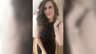 Charlieerose3 (Ex British Cop) OnlyFans Leaks turned into MILF 533