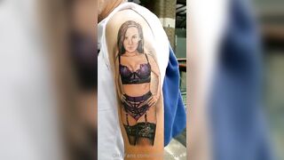 Charlieerose3 (Ex British Cop) OnlyFans Leaks turned into MILF 61