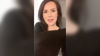 Charlieerose3 (Ex British Cop) OnlyFans Leaks turned into MILF 537